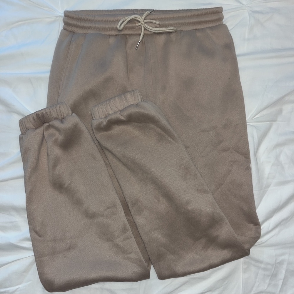 Super comfy beige loungewear